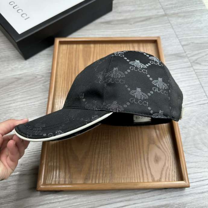 Picture of Gucci Cap _SKUGuccicap041615528